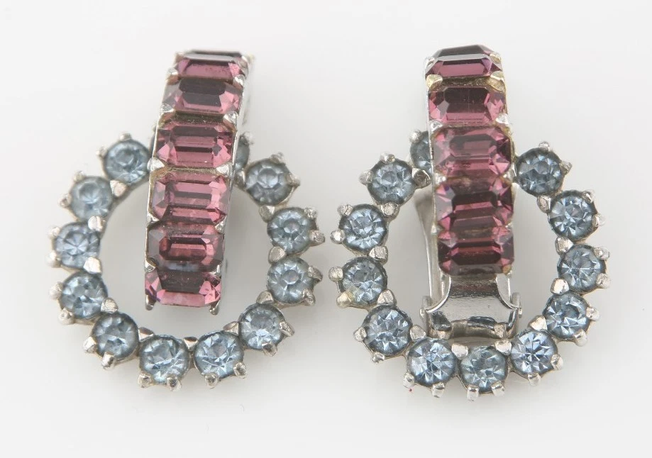 Authentic Marilyn Monroe "Gentlemen Prefer Blondes" Movie Worn Jewelry Set Memorabilia - Image 10