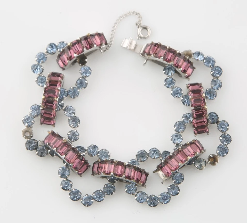 Authentic Marilyn Monroe "Gentlemen Prefer Blondes" Movie Worn Jewelry Set Memorabilia - Image 9