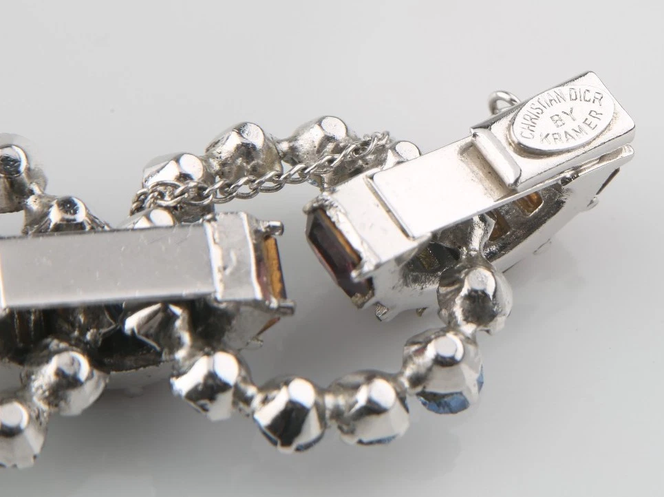 Authentic Marilyn Monroe "Gentlemen Prefer Blondes" Movie Worn Jewelry Set Memorabilia - Image 6